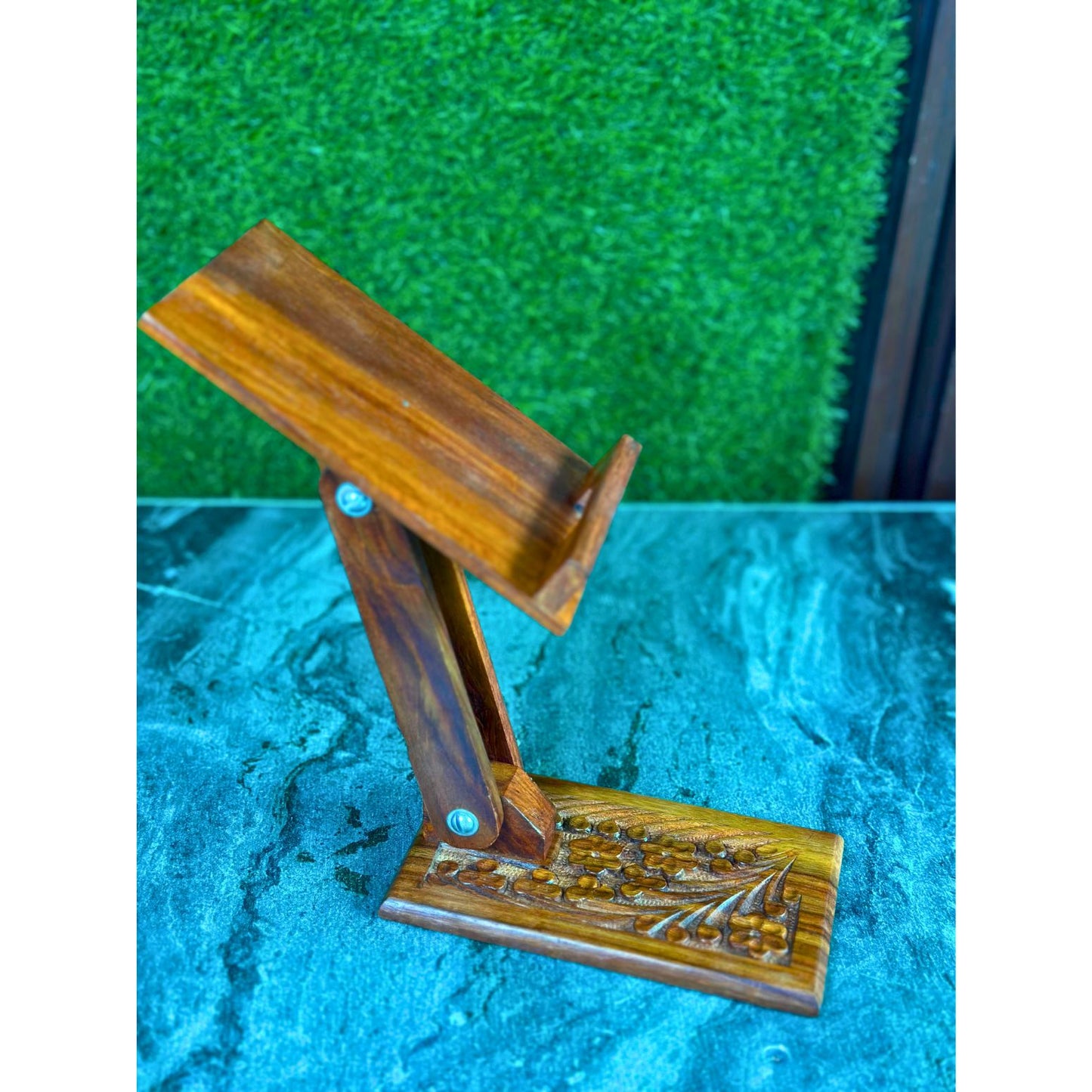 Handcrafted Sheesham Wood Mobile Stand – Elegant Handcarved Design for Desk & Home