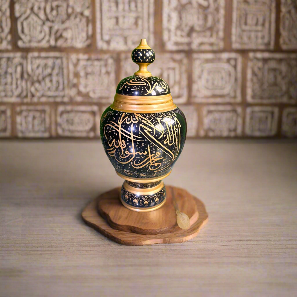 Wooden Kalma Jar – Handcrafted Naqshi Art in Sheesham Wood | Black & Golden Islamic Calligraphy Decor