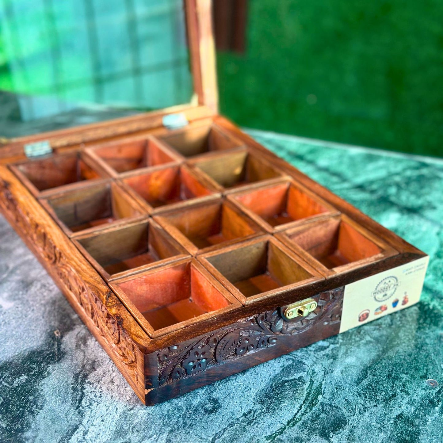 Premium Sheesham Wood Spice Box – 12 Portion Handcarved Design with Spoon & Non-Breakable Glass Lid