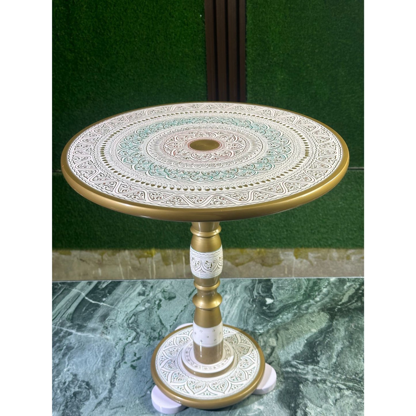 White & Gold Luxury Coffee Table – 18" Round Top, 20" Height | Handcrafted Royal Accent Table