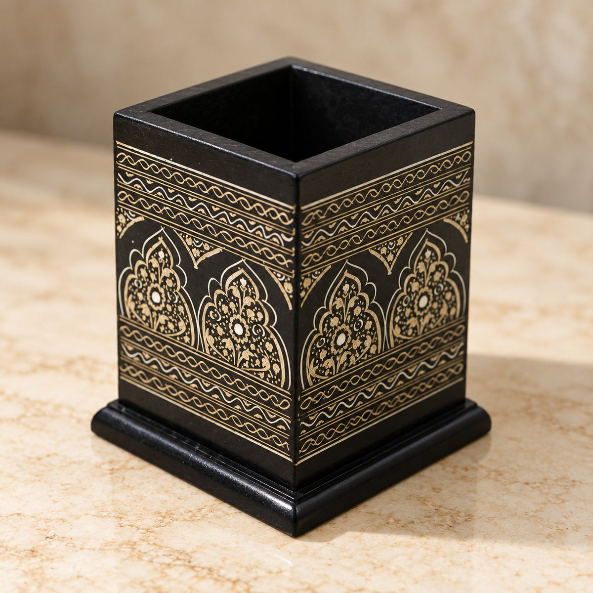 Wooden Pen Brush Holder, Pen Console Black — product photo