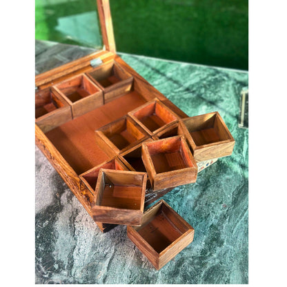 Wooden Spice Box in Sheesham Wood – 12 Portion with Spoon & Non-Breakable Glass Lid