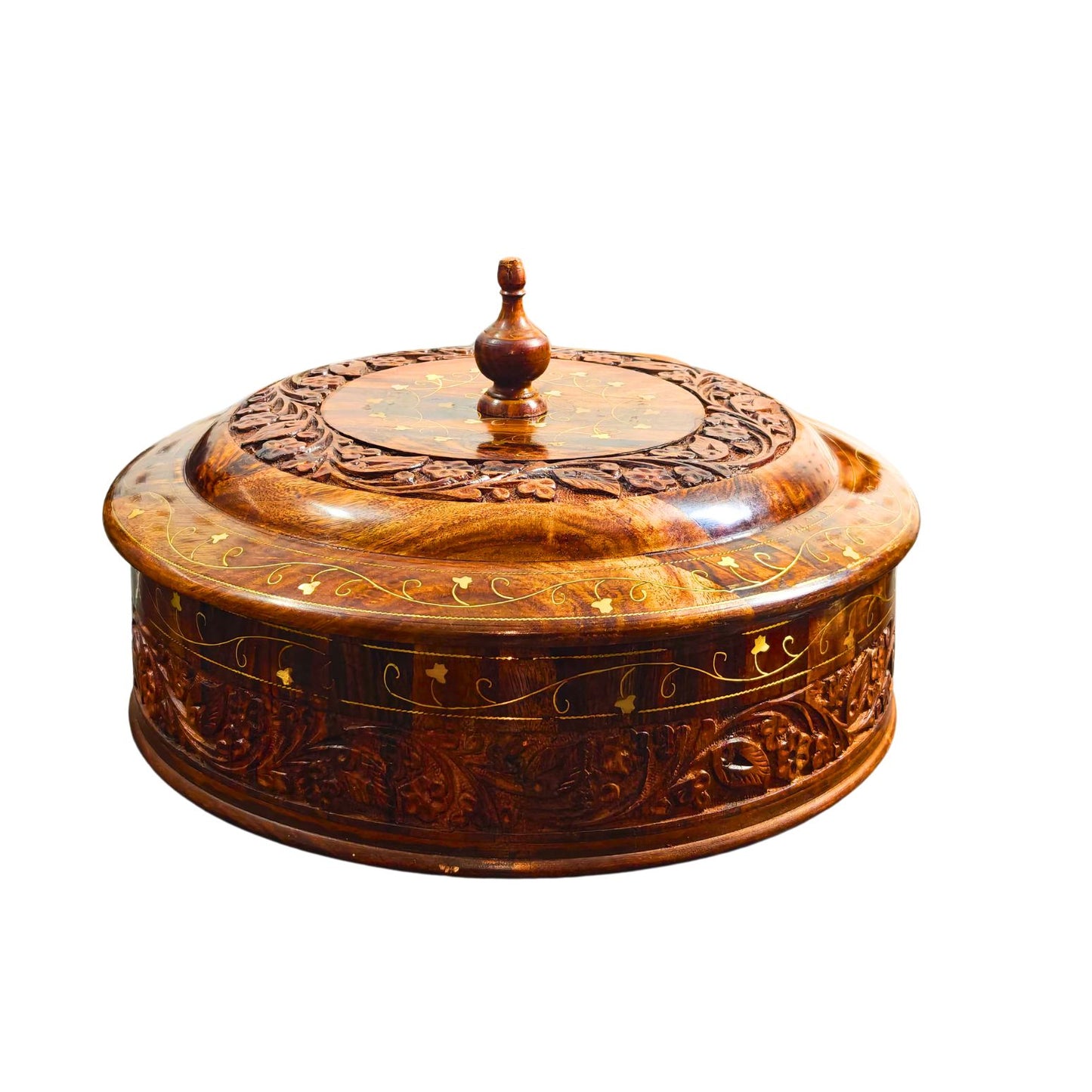 Exquisite Hand-Carved Wooden Dry Fruit Box Elegant Craftsmanship for Stylish Storage and Gifting